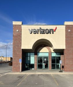 Exterior of Victra Verizon Authorized Retail Store in Lincoln Andermatt, NE.