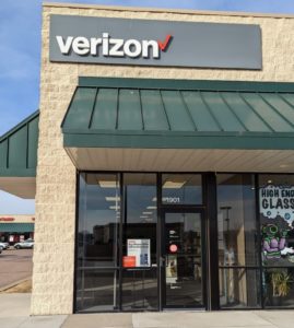 Exterior of Victra Verizon Authorized Retail Store in South Sioux City, NE.