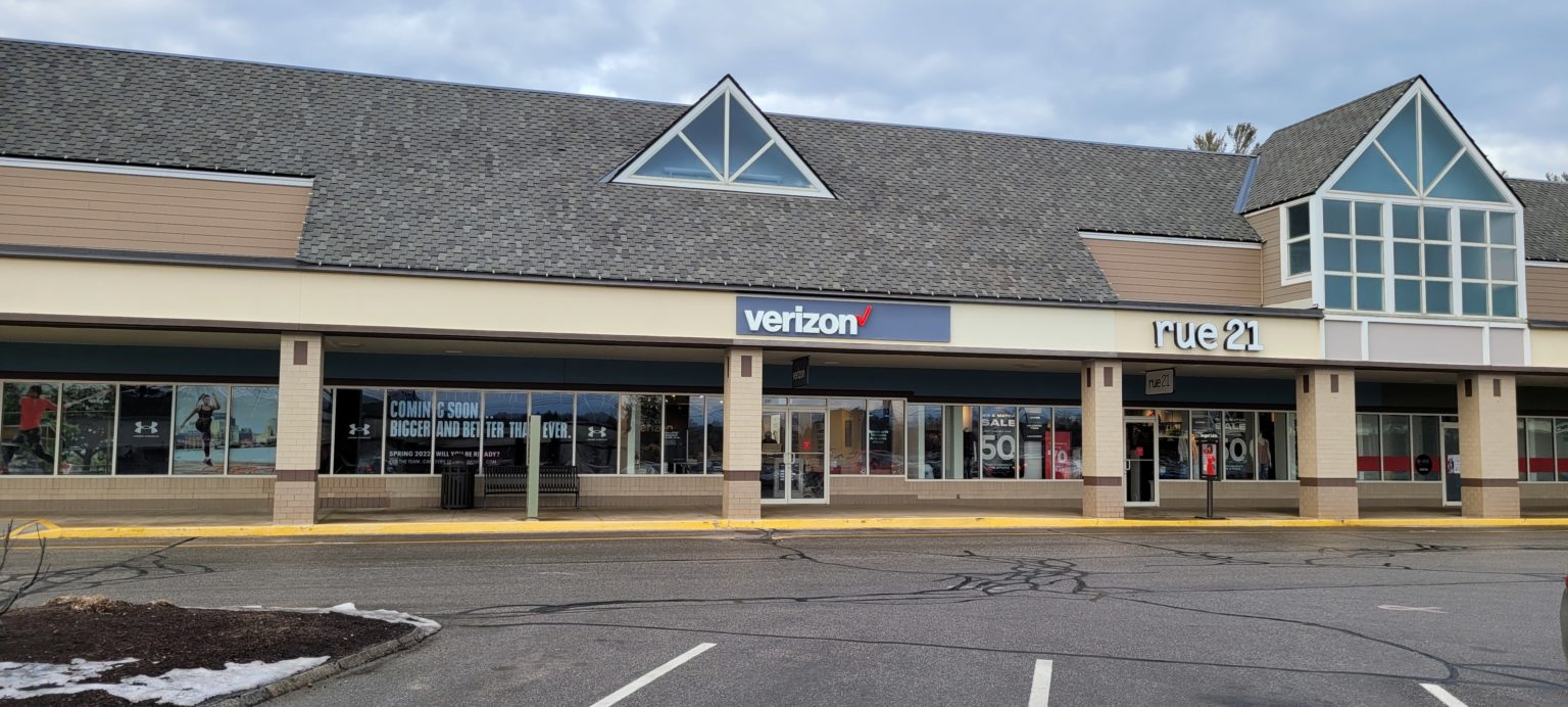 Tilton, New Hampshire Verizon Store