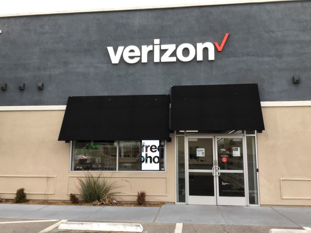 Exterior of Victra Verizon Authorized Retail Store in Las Vegas Durango 3270, NV.