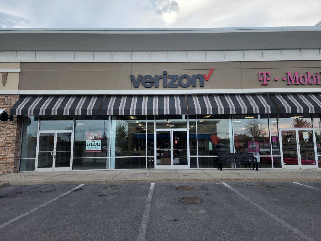 Exterior of Victra Verizon Authorized Retail Store in Amsterdam, NY.