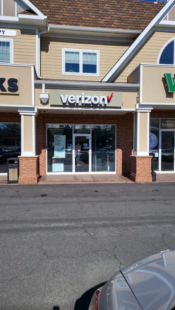 Exterior of Victra Verizon Authorized Retail Store in Staten Island Woodrow, NY.