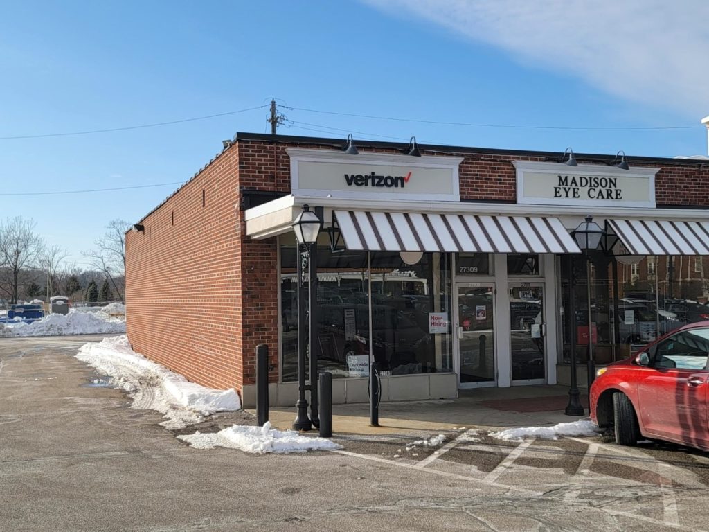 Bay Village, Ohio Verizon Store
