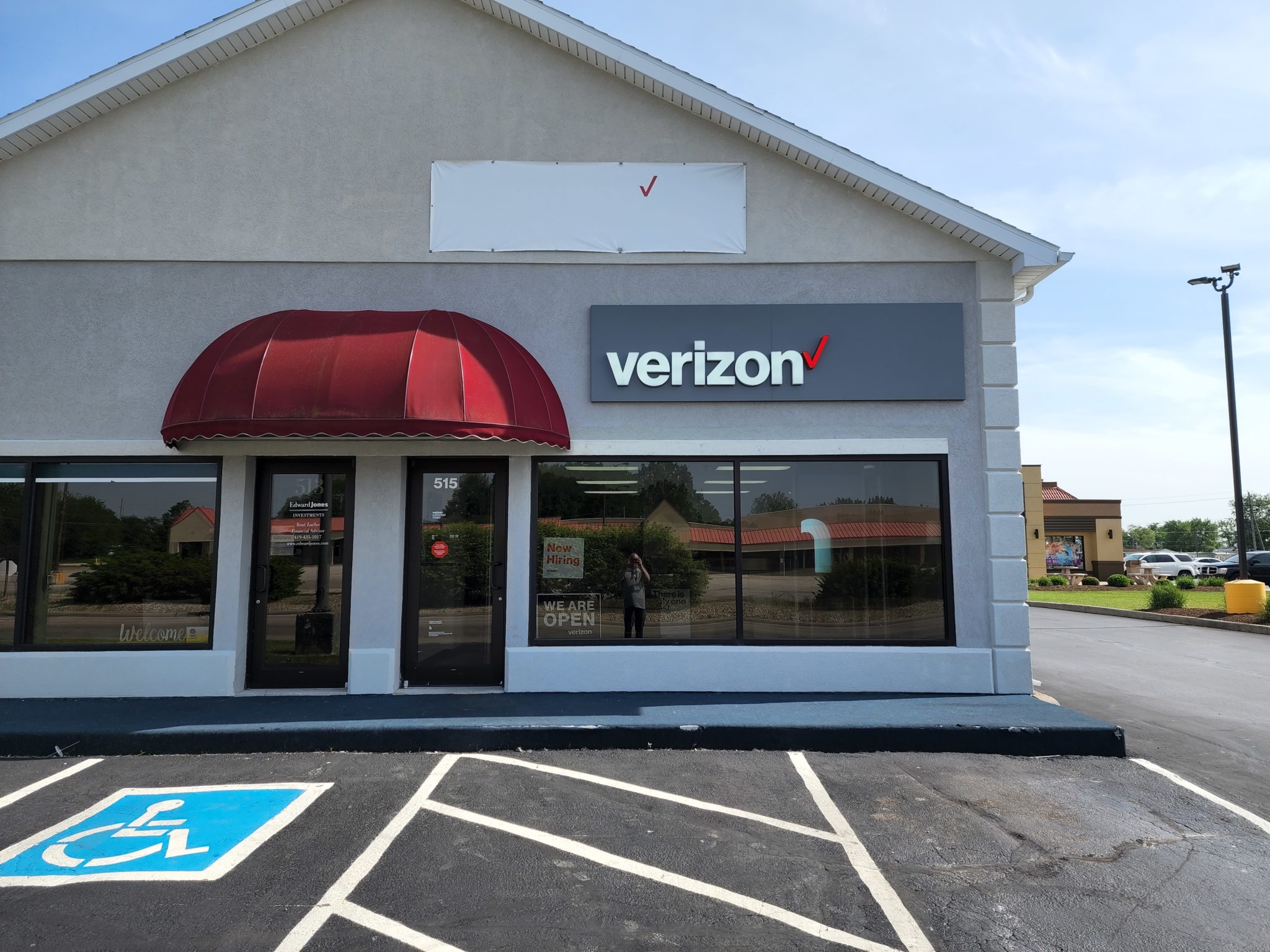 Fostoria, Ohio Verizon Store