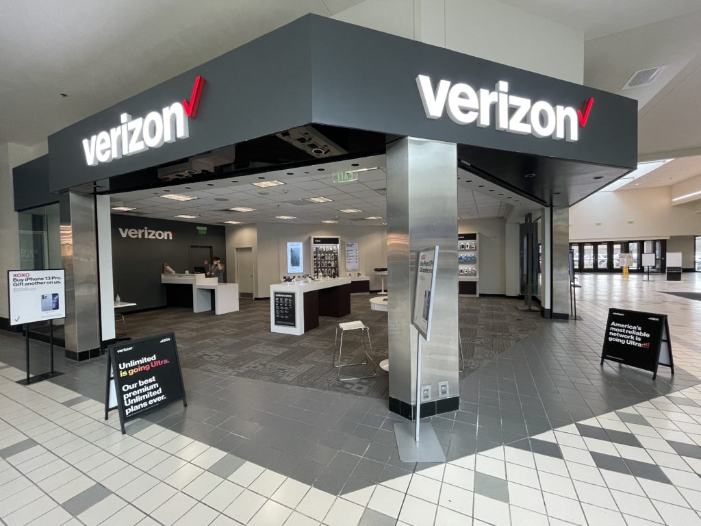 ORSpringfield Mall Victra