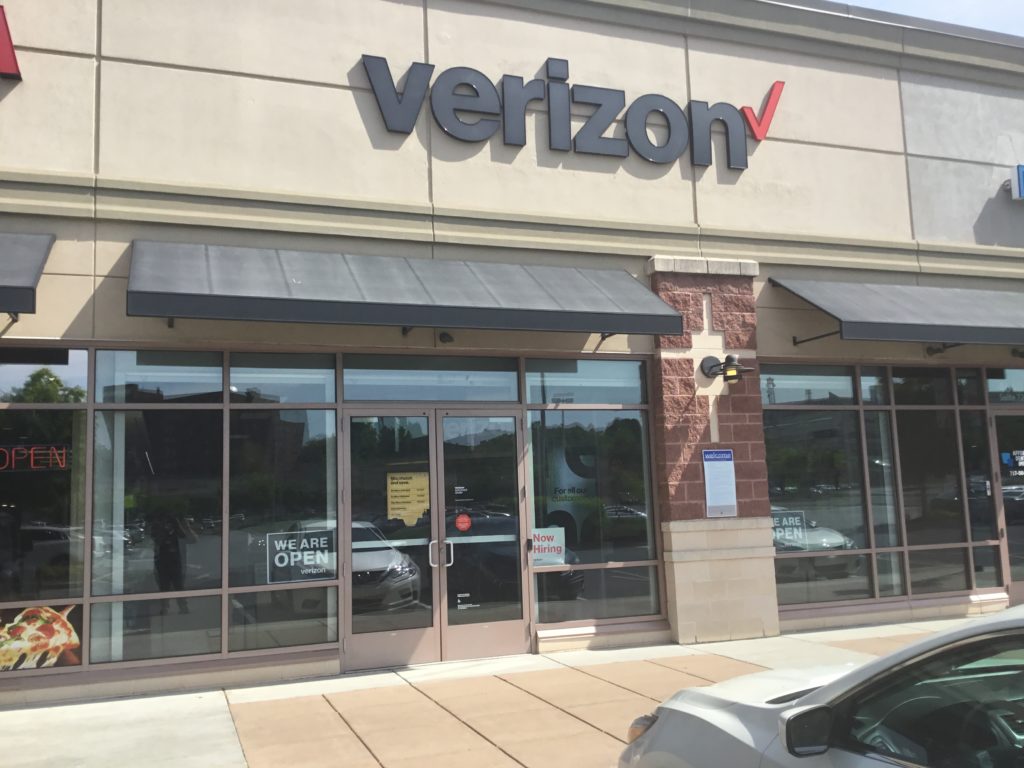 Exterior of Victra Verizon Authorized Retail Store in Harrisburg, PA.