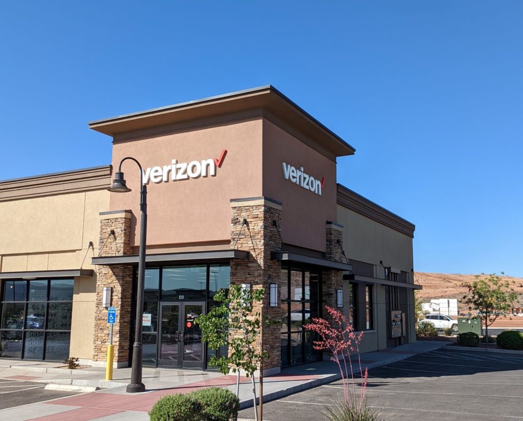 Exterior of Victra Verizon Authorized Retail Store in St George, UT.