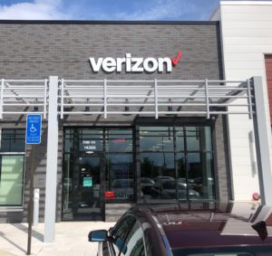 Exterior of Victra Verizon Authorized Retail Store in Chantilly, VA.
