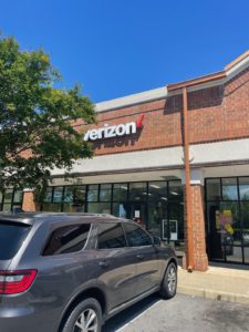 Exterior of Victra Verizon Authorized Retail Store in Chesapeake Eden, VA.