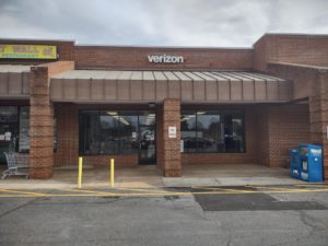 Exterior of Victra Verizon Authorized Retail Store in Orange, VA.