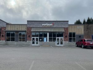 Exterior of Victra Verizon Authorized Retail Store in Kingston, WA.