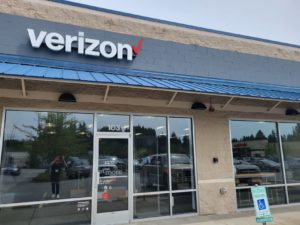 Exterior of Victra Verizon Authorized Retail Store in Port Orchard, WA.