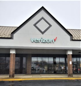 Exterior of Victra Verizon Authorized Retail Store in Lanham, MD.