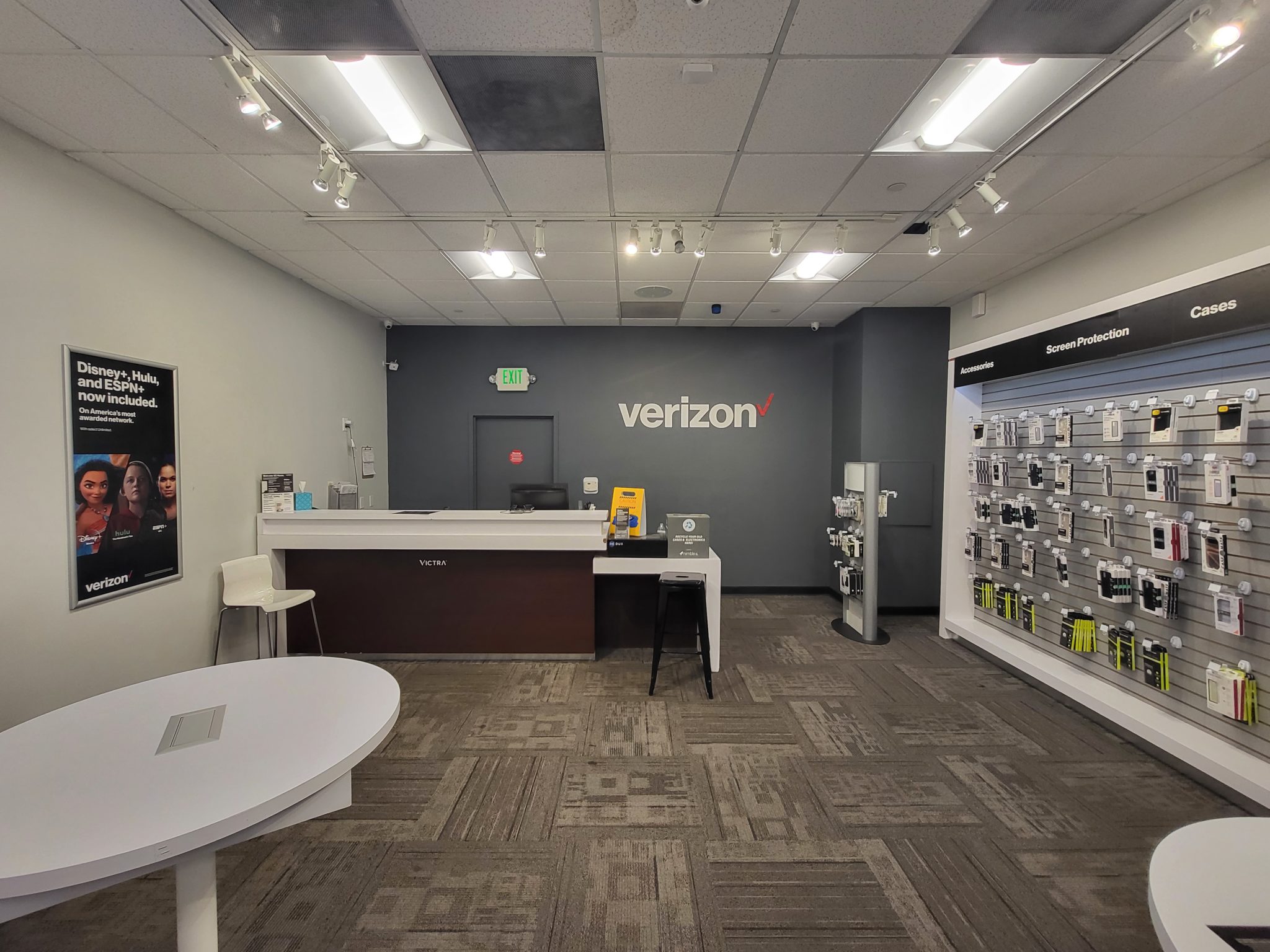 COAurora Mall Victra