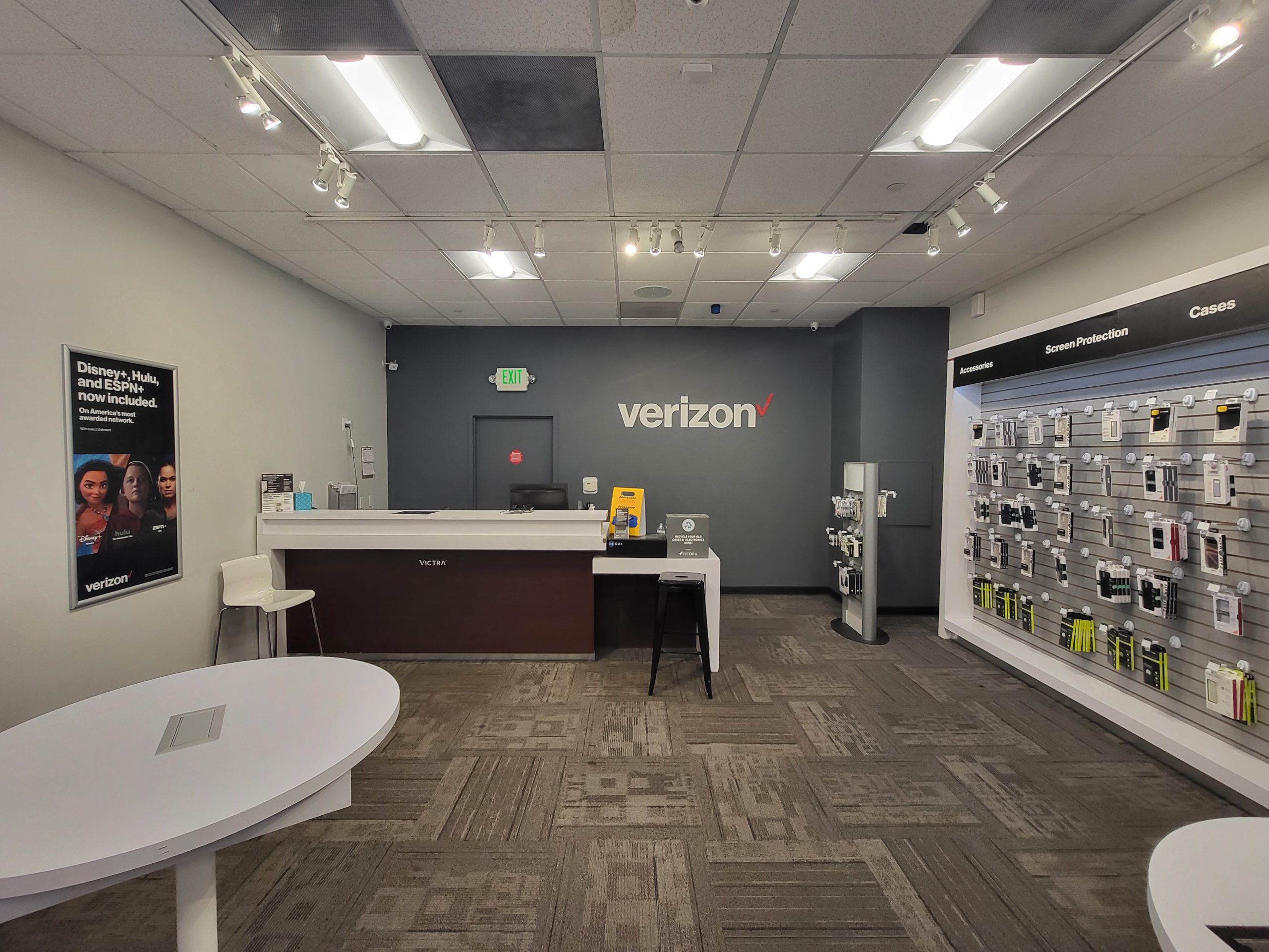 COAurora Mall Victra