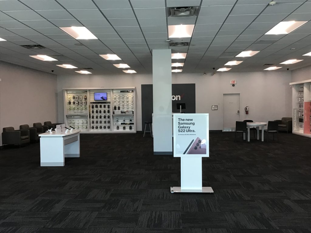 Interior of Victra Verizon Authorized Retail Store in Mulberry, FL.