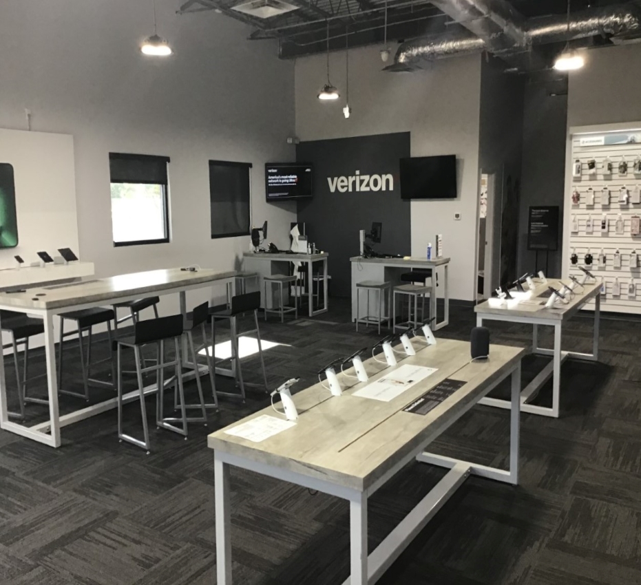 Interior of Victra Verizon Authorized Retail Store in Naples Immokalee, FL.