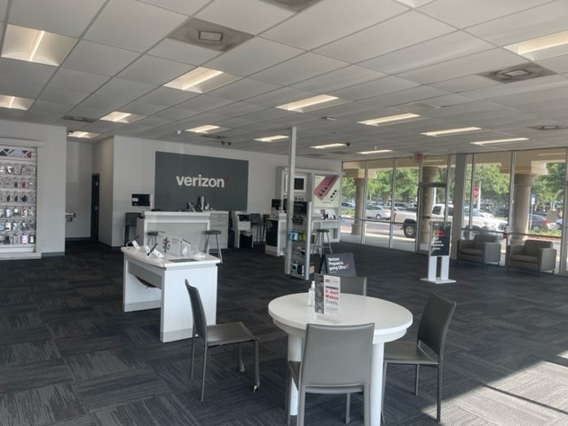 Interior of Victra Verizon Authorized Retail Store in Valrico, FL.