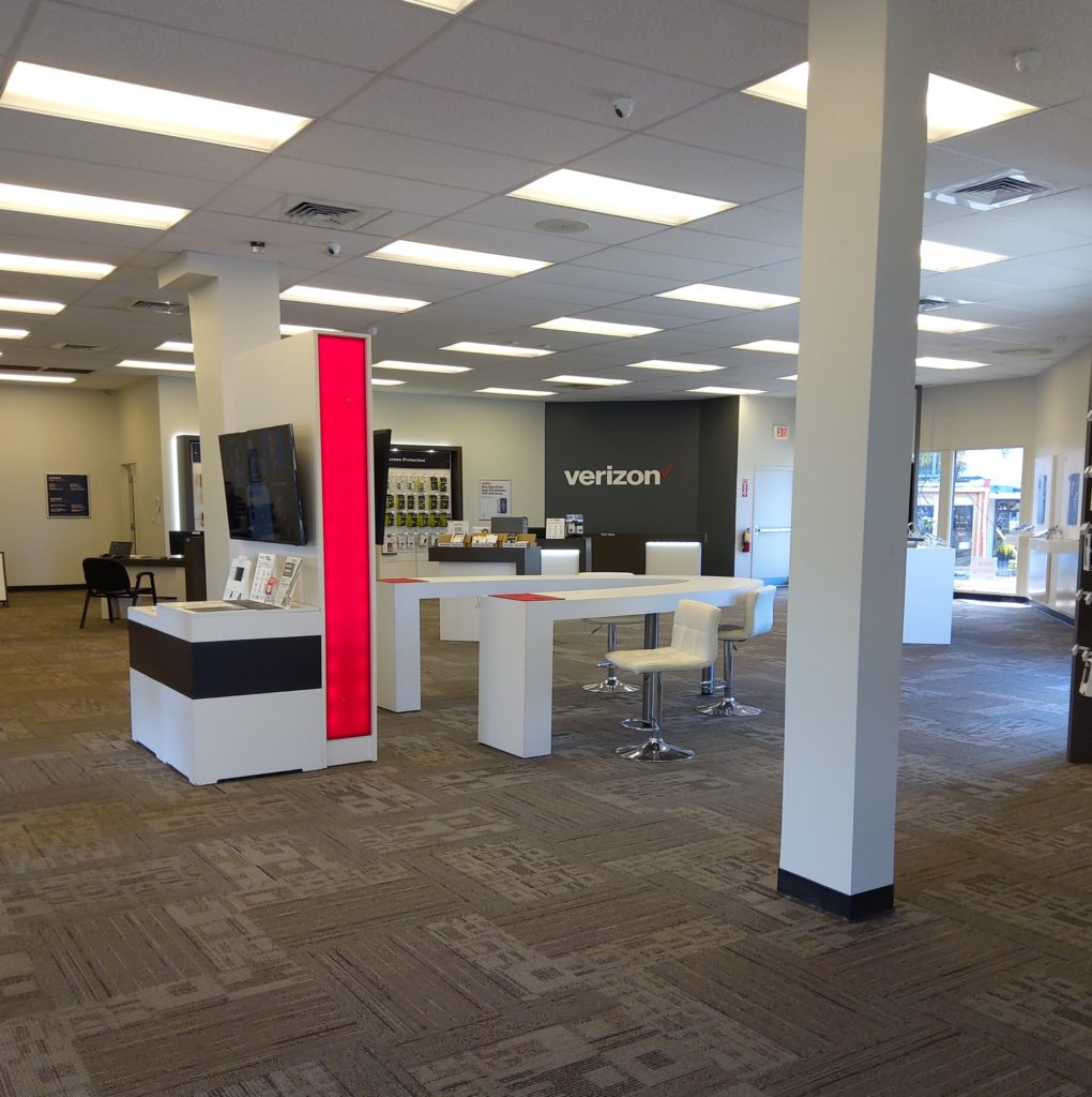 Interior of Victra Verizon Authorized Retail Store in Honolulu Kapahulu, HI.