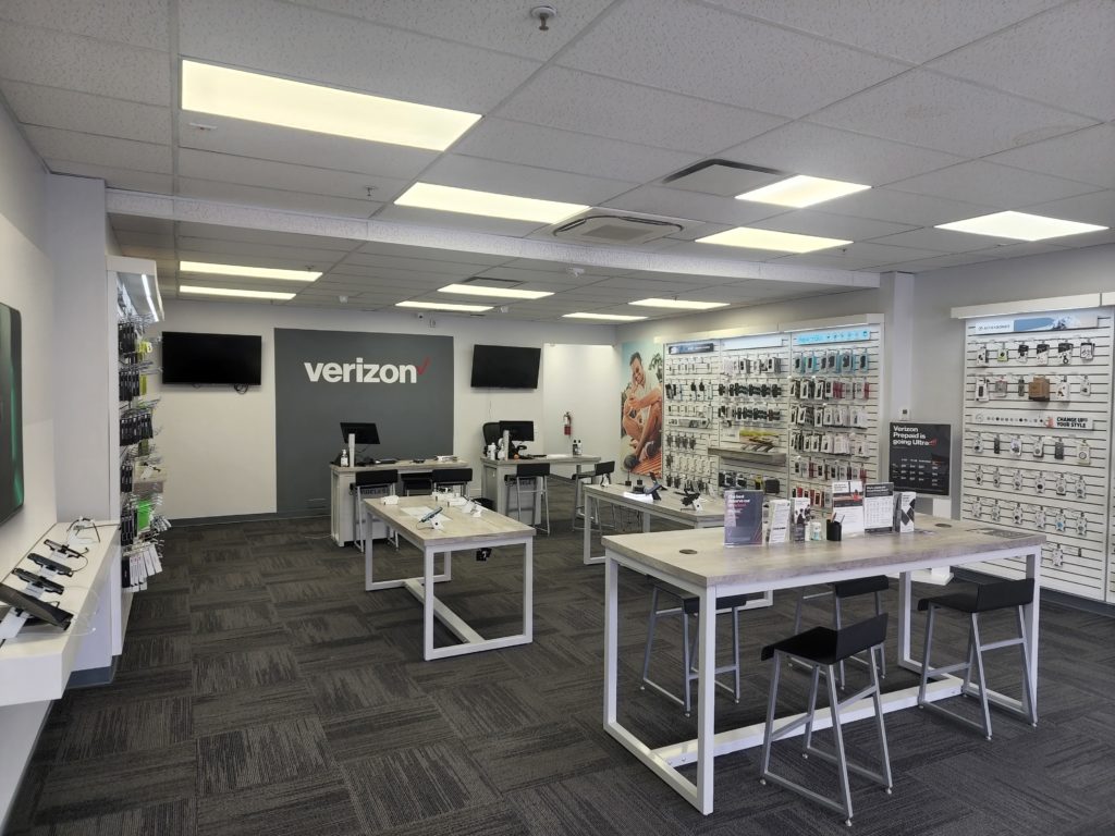Interior of Victra Verizon Authorized Retail Store in Ketchum, ID.