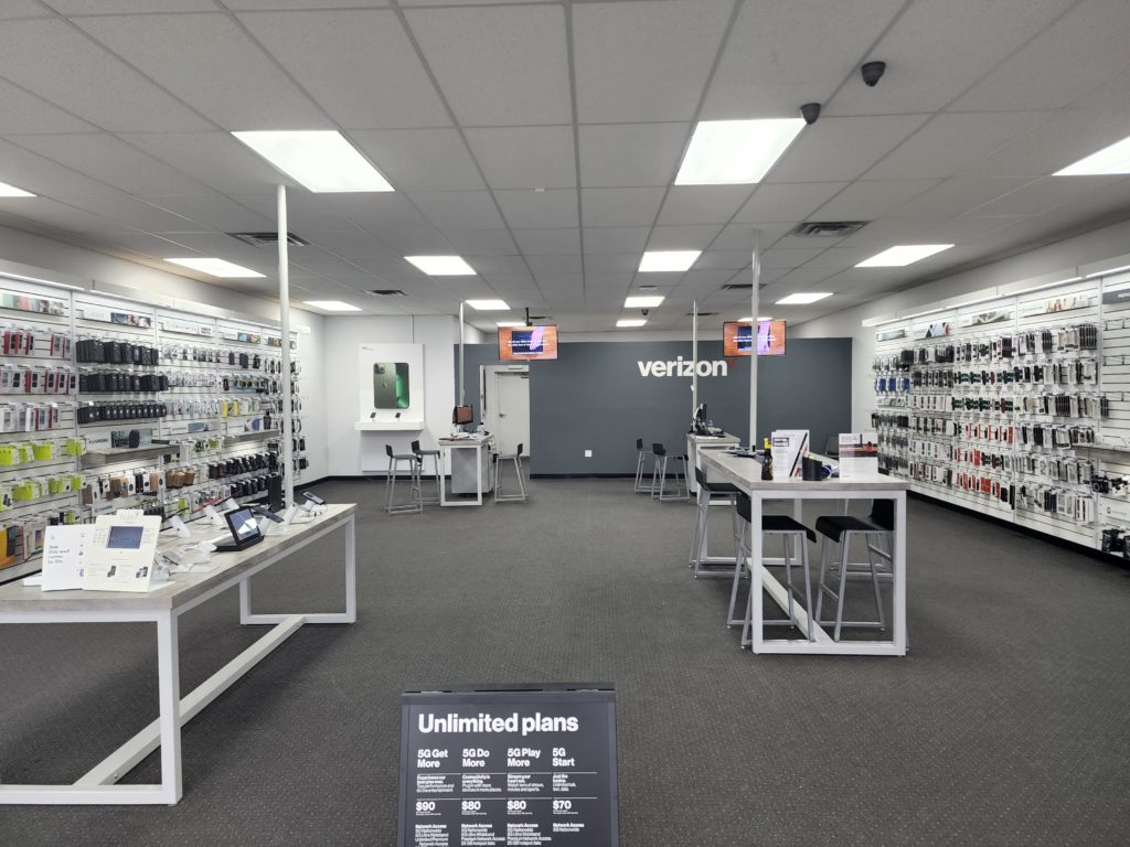 Interior of Victra Verizon Authorized Retail Store in Chagrin Falls Tanglewood, OH.
