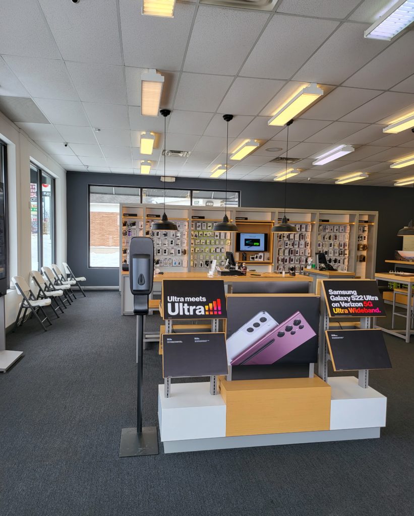 Interior of Victra Verizon Authorized Retail Store in Hartville, OH.