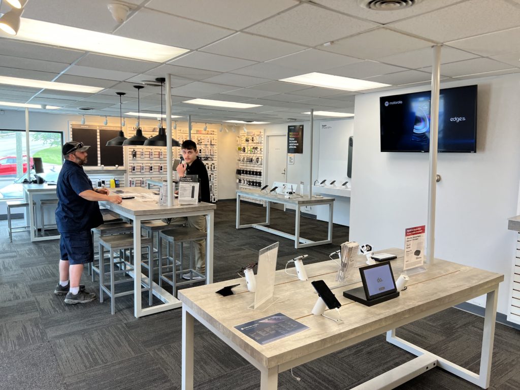 Interior of Victra Verizon Authorized Retail Store in Portsmouth, OH.
