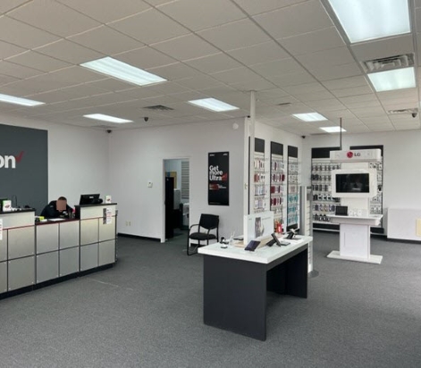 Interior of Victra Verizon Authorized Retail Store in Vermilion, OH.