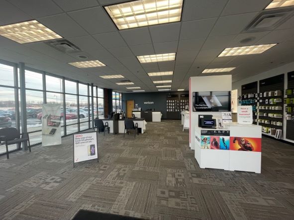 Interior of Victra Verizon Authorized Retail Store in Westerville Dublin, OH.