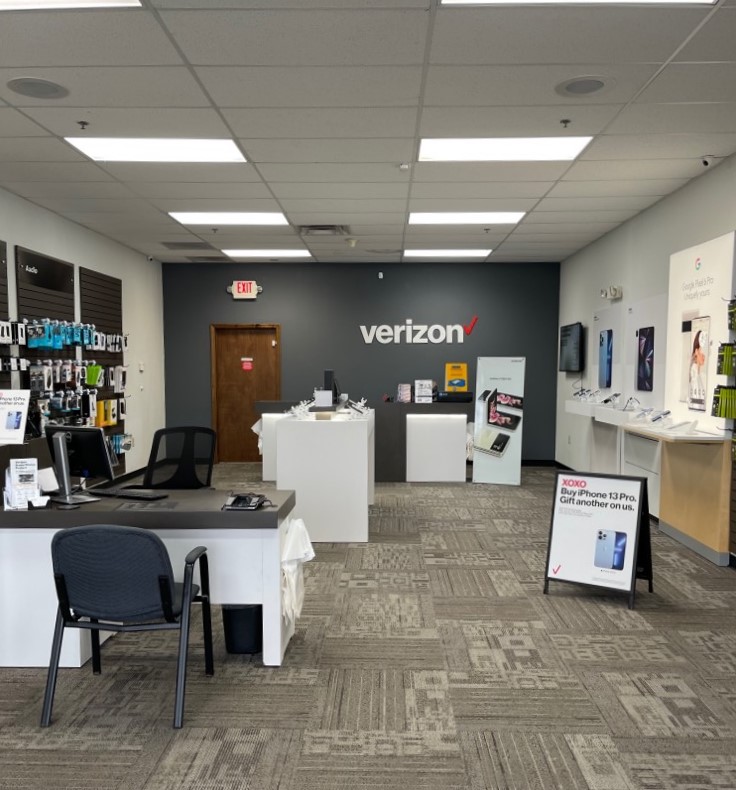 Interior of Victra Verizon Authorized Retail Store in Westerville N State, OH.