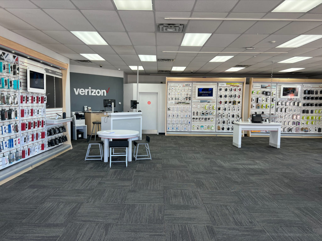 Interior of Victra Verizon Authorized Retail Store in Warwick, RI.